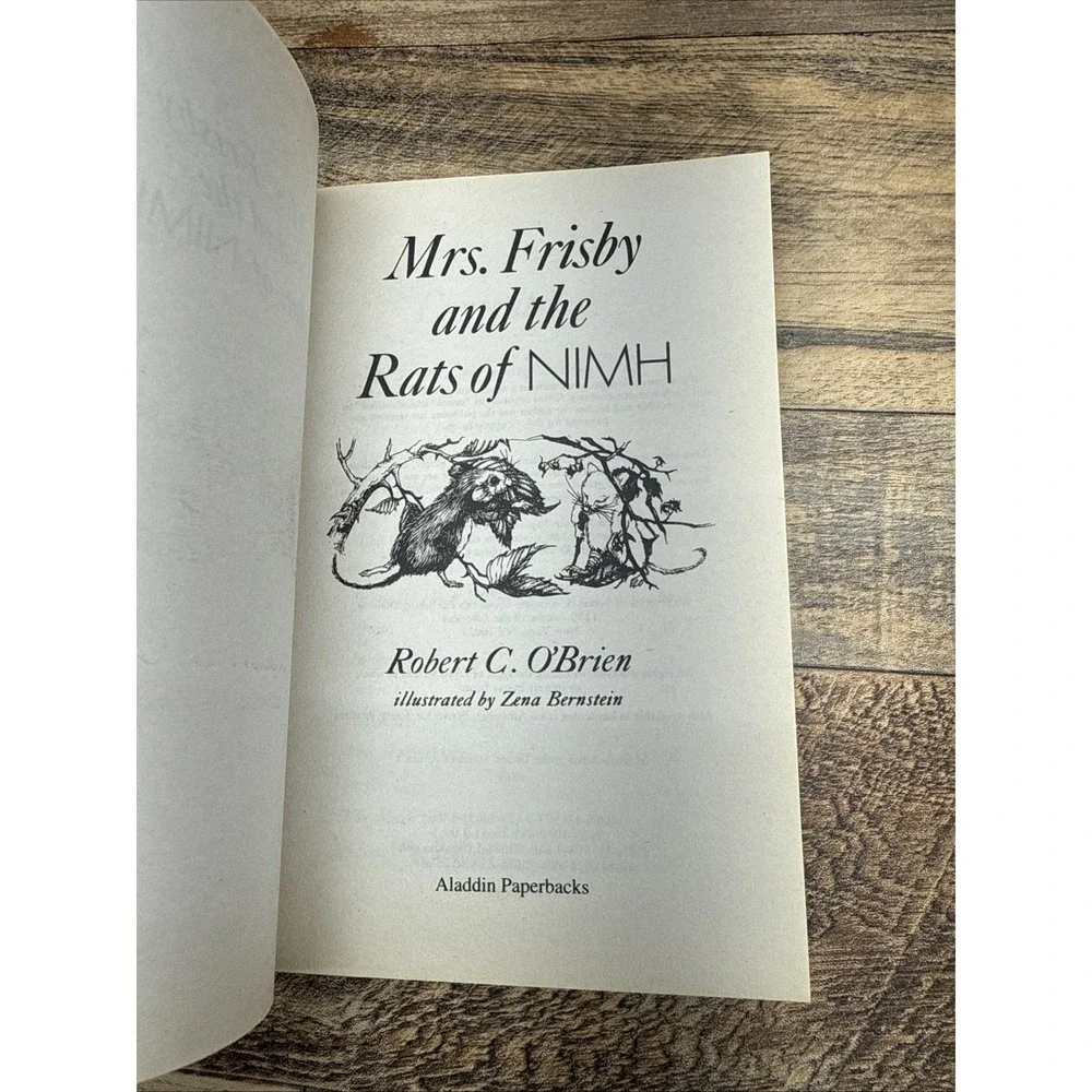 Mrs. Frisby and the Rats of Nimh by Robert C. O'Brien (1986, Trade Paperback)